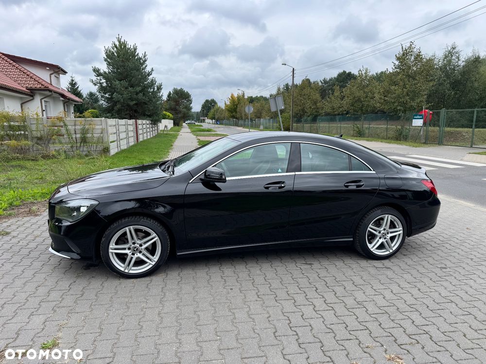 Mercedes-Benz CLA 180 7G-DCT - 9