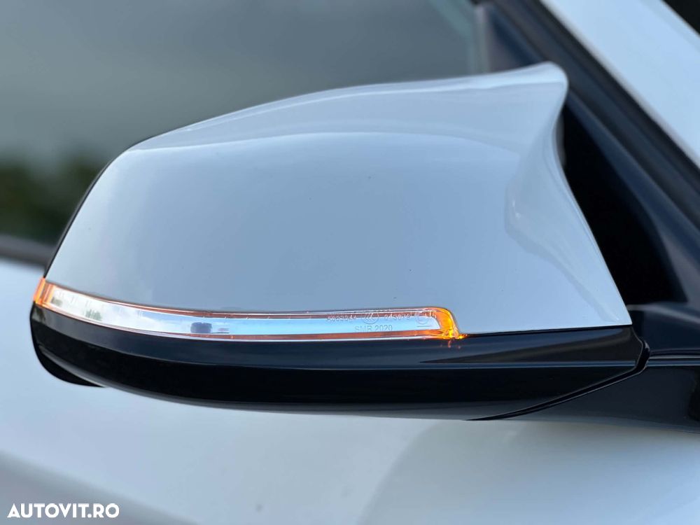 BMW Seria 1 118d Sport Line - 22