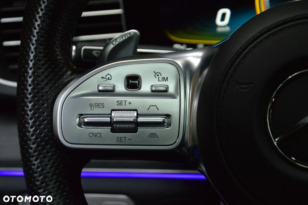 Mercedes-Benz GLE AMG Coupe 53 4-Matic Premium Plus - 27