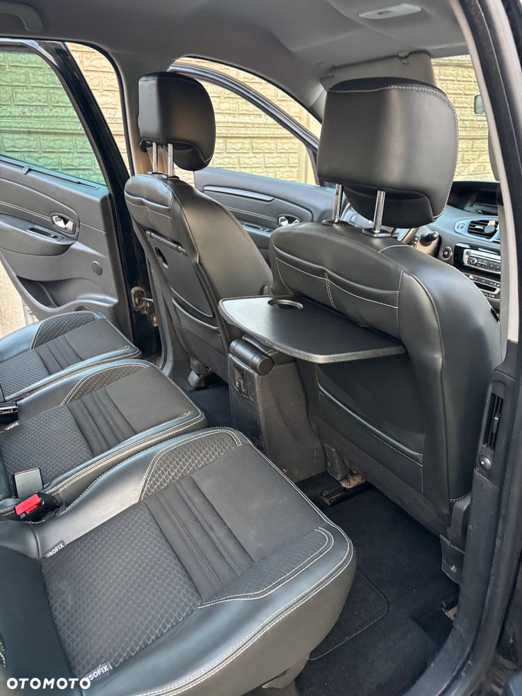 Renault Scenic - 9