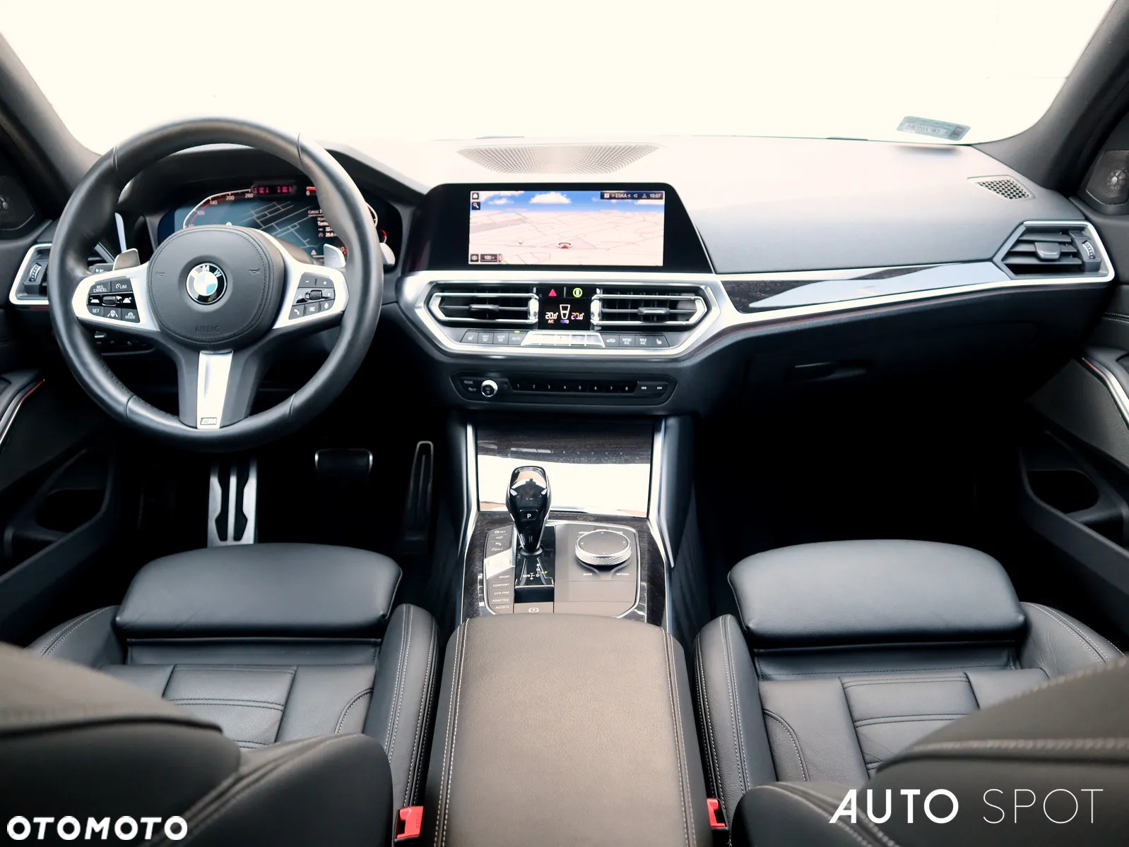 BMW Seria 3 320d xDrive M Sport - 16