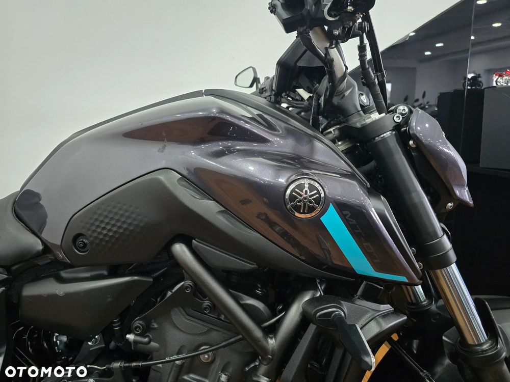 Yamaha MT - 16