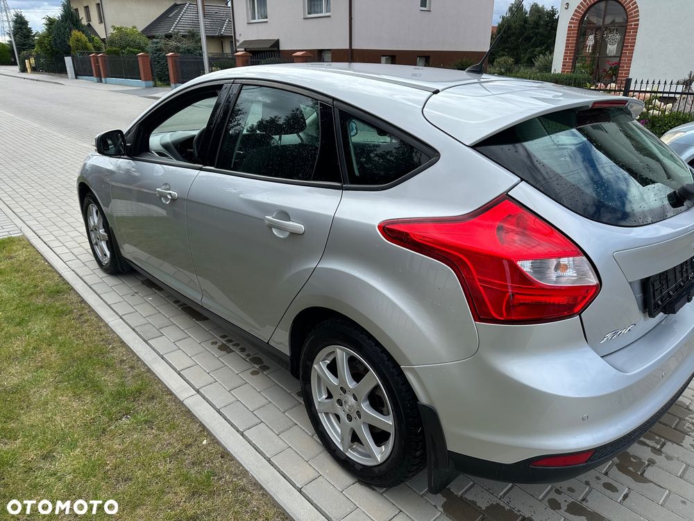 Ford Focus 1.6 Trend Sport - 8