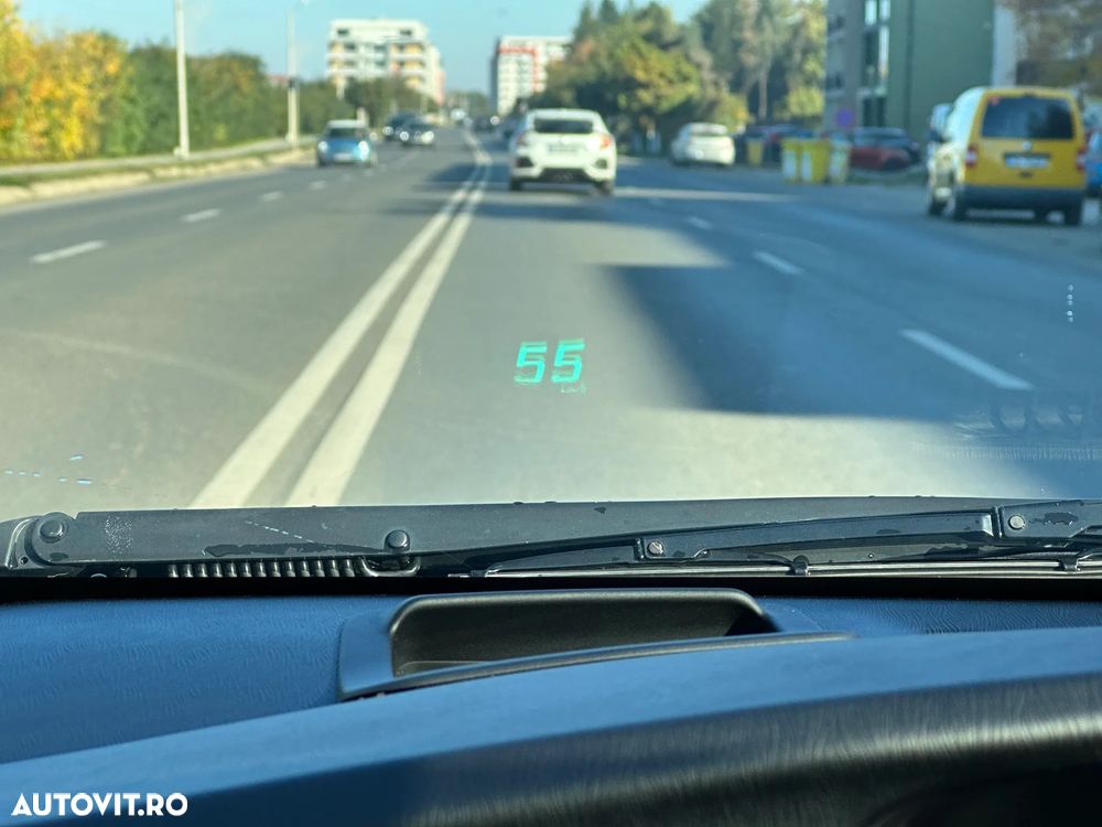 Toyota Prius (Hybrid) Executive - 19