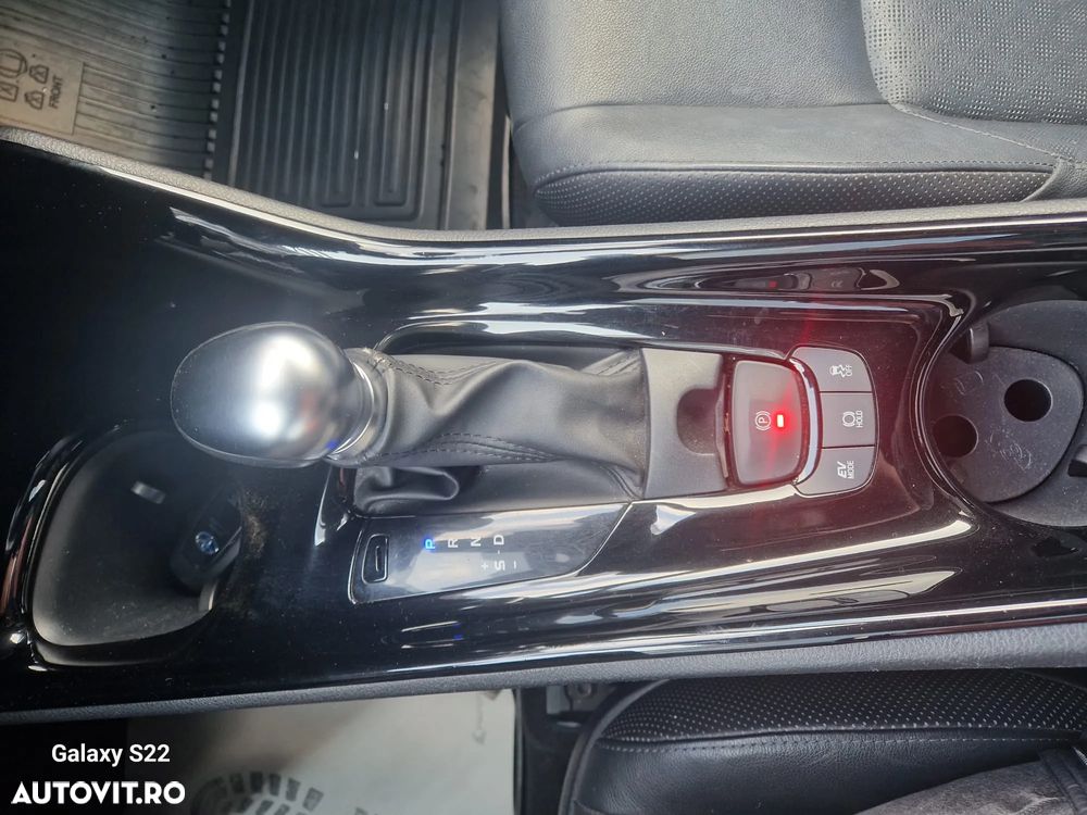 Toyota C-HR 2.0 HSD 184 CP 4x2 CVT C-lassy - 19