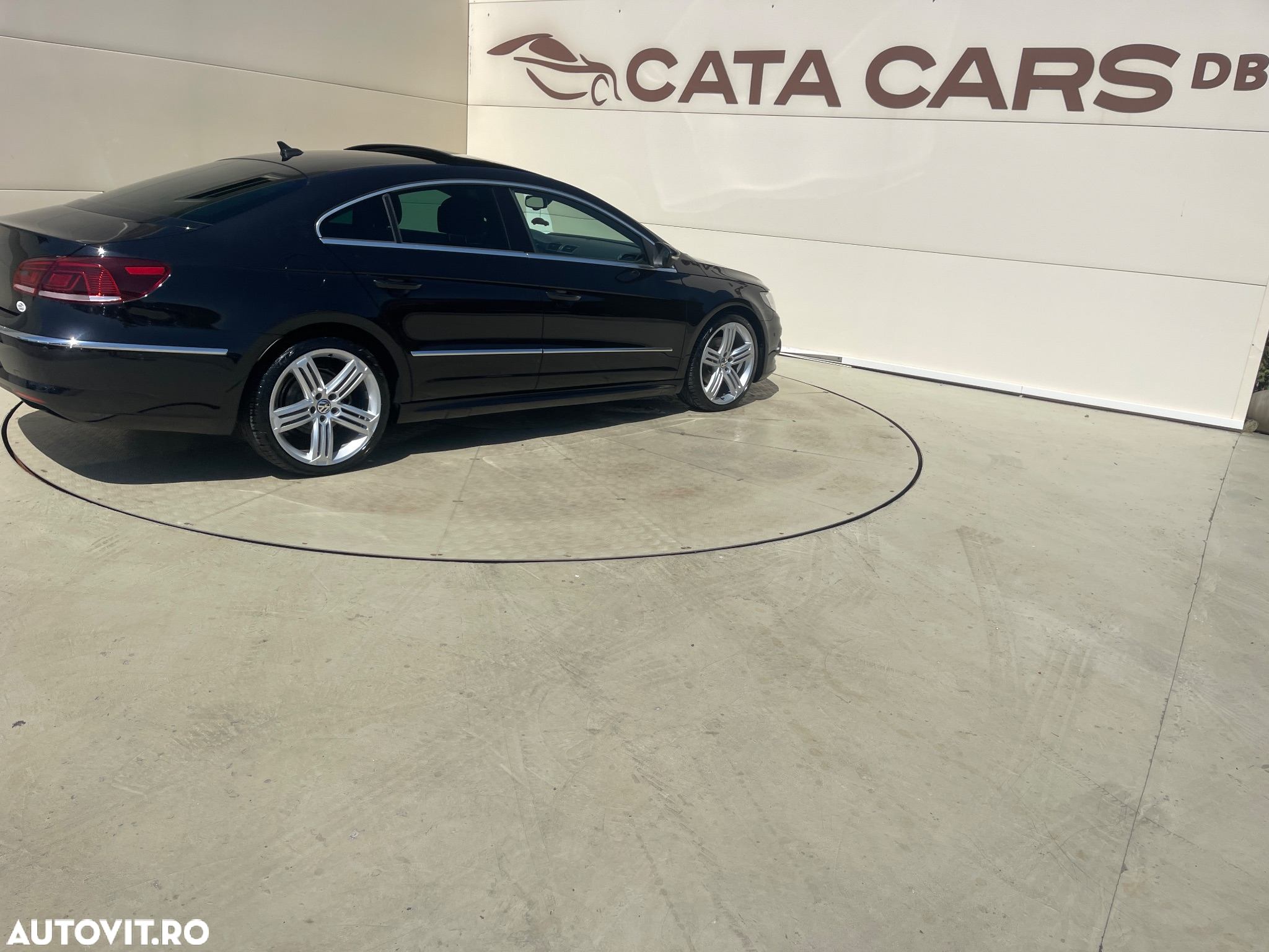 Volkswagen Passat CC 2.0 TDI BlueMotion Technology DSG - 16