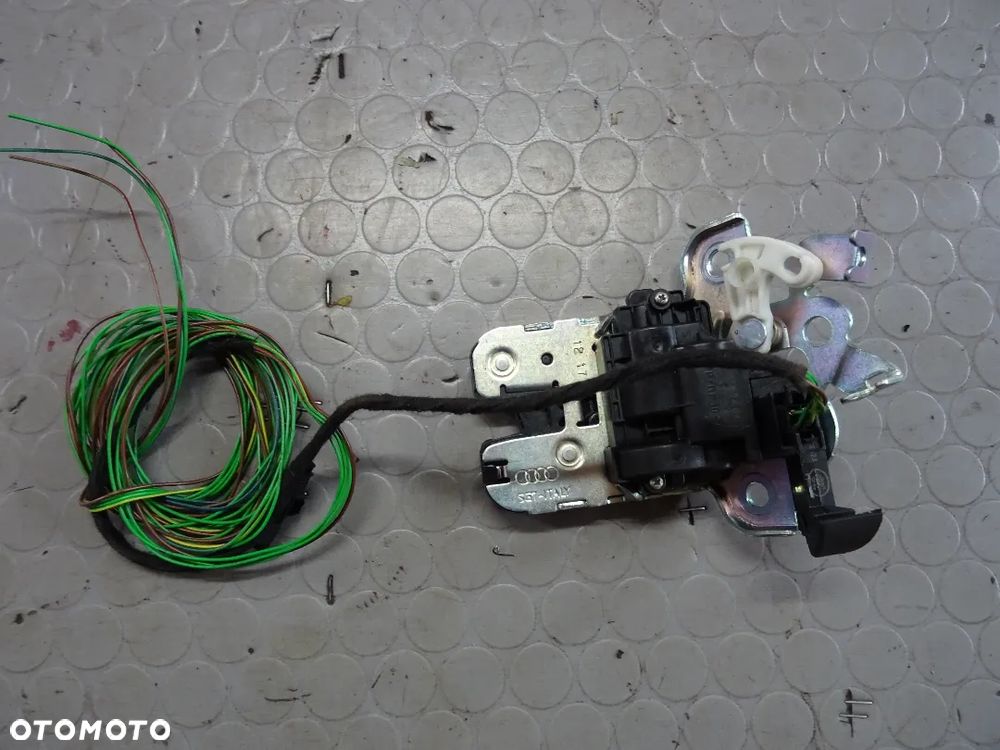 4G9827851E 4G9959107C klapa elektryczna silowniki Audi A6 C7 Avant LIFT czesci - 9