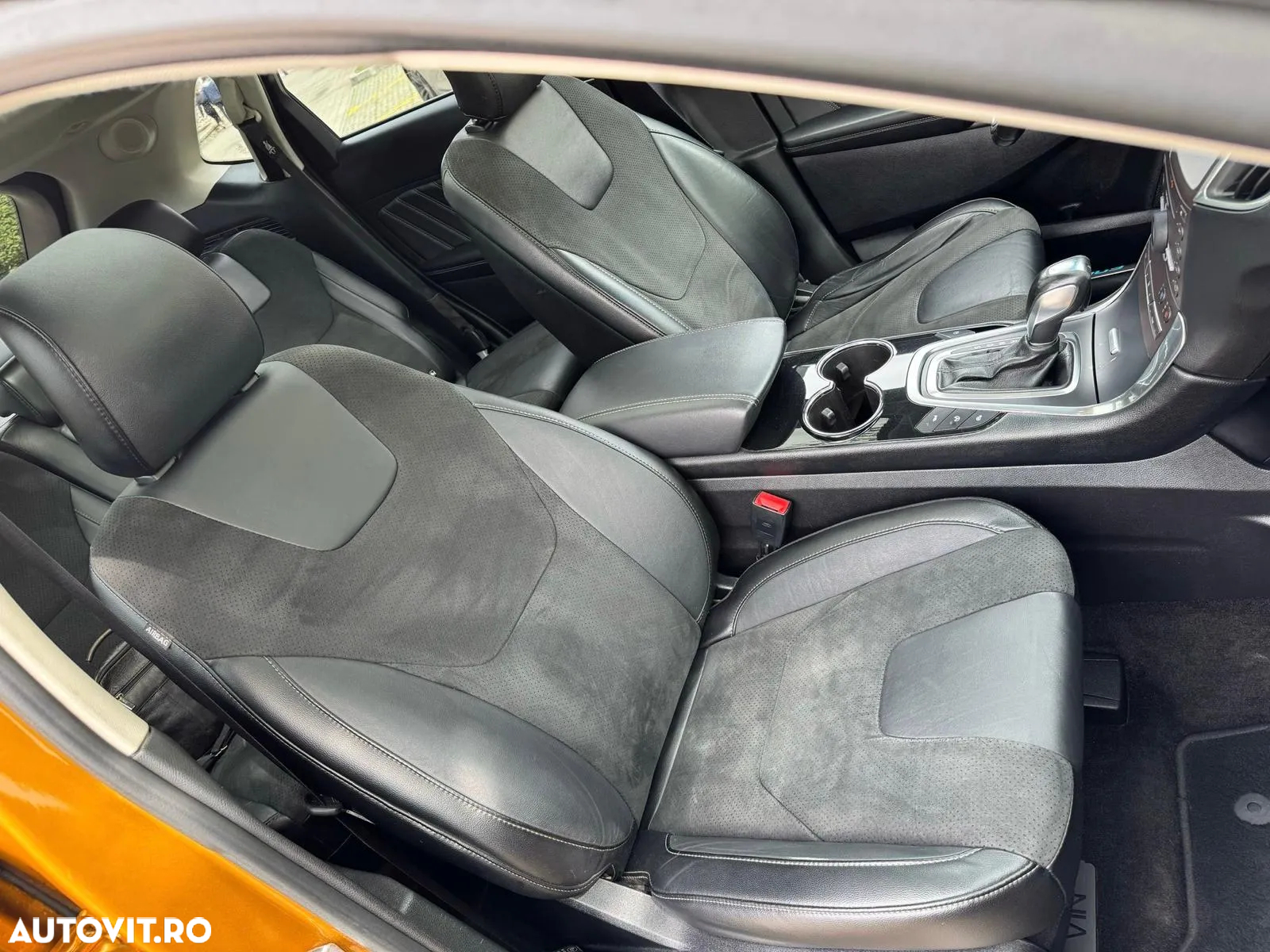 Ford Edge 2.0 TDCi Powershift Titanium - 17