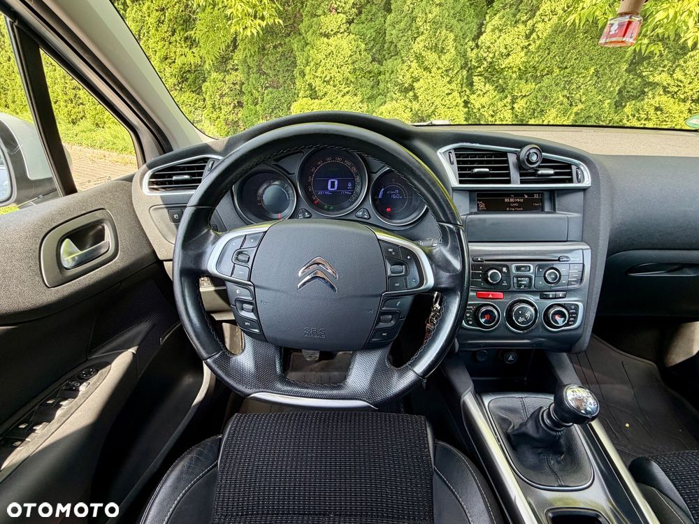 Citroën C4 HDi 150 Exclusive - 17
