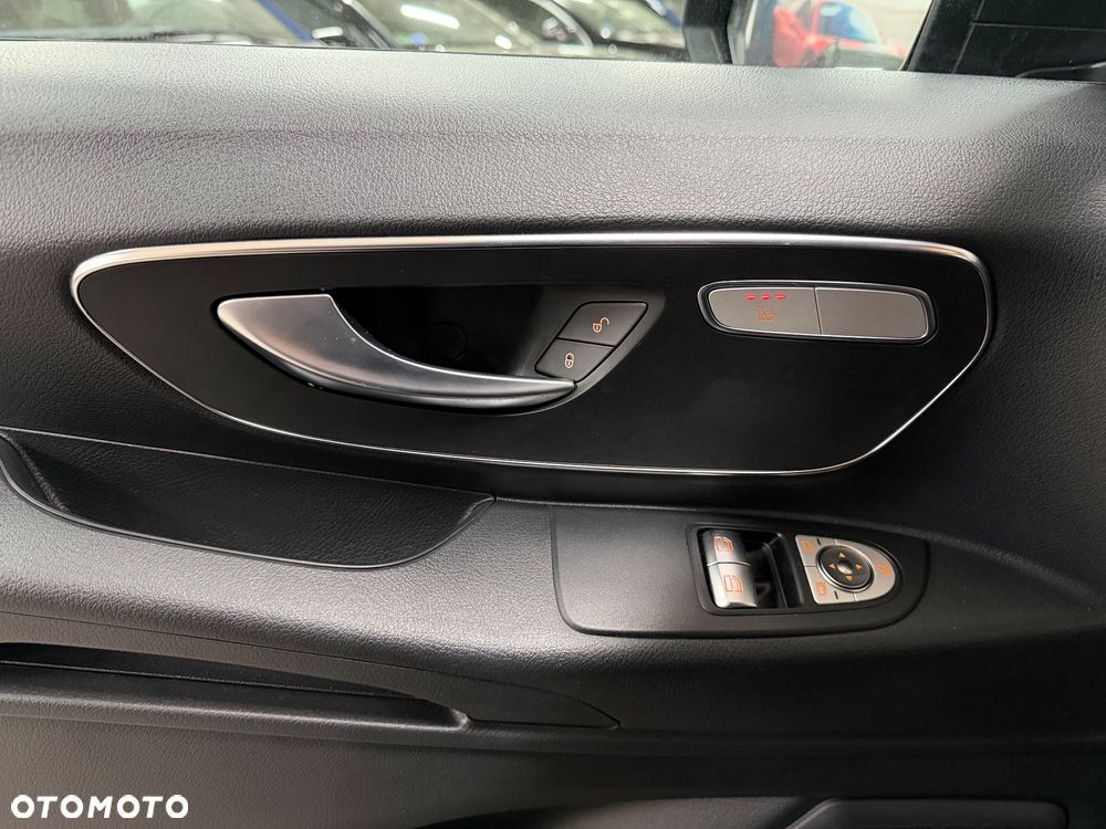 Mercedes-Benz eVITO - 23