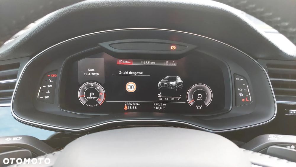 Audi Q8 50 TDI mHEV Quattro Tiptronic - 28