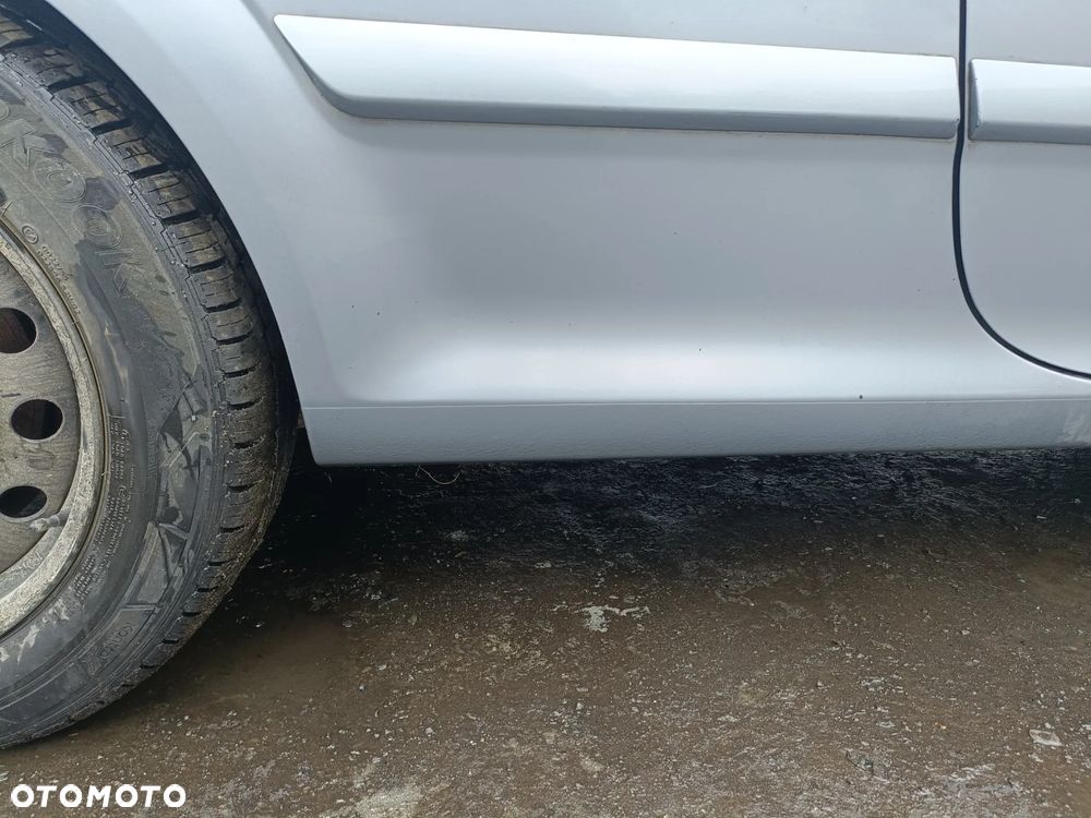 OPEL ASTRA III H GTC 04-10 Z163 3D błotnik ćwiartka prawy tył PT * - 3