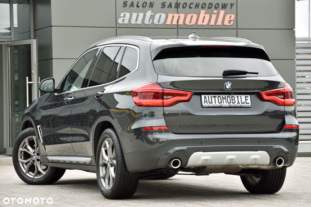 BMW X3 xDrive20d xLine - 9