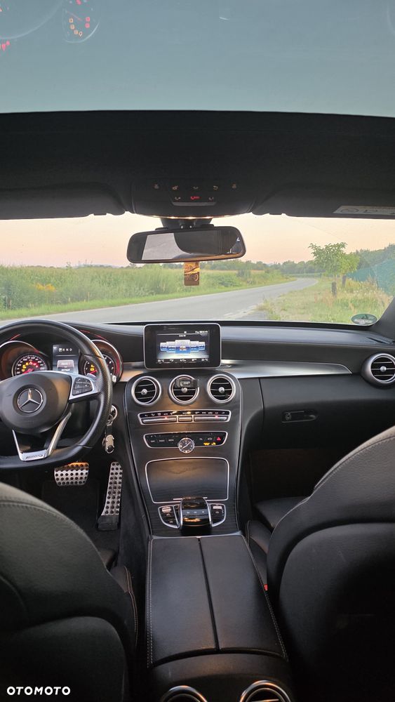 Mercedes-Benz Klasa C 400 4-Matic 7G-TRONIC - 9