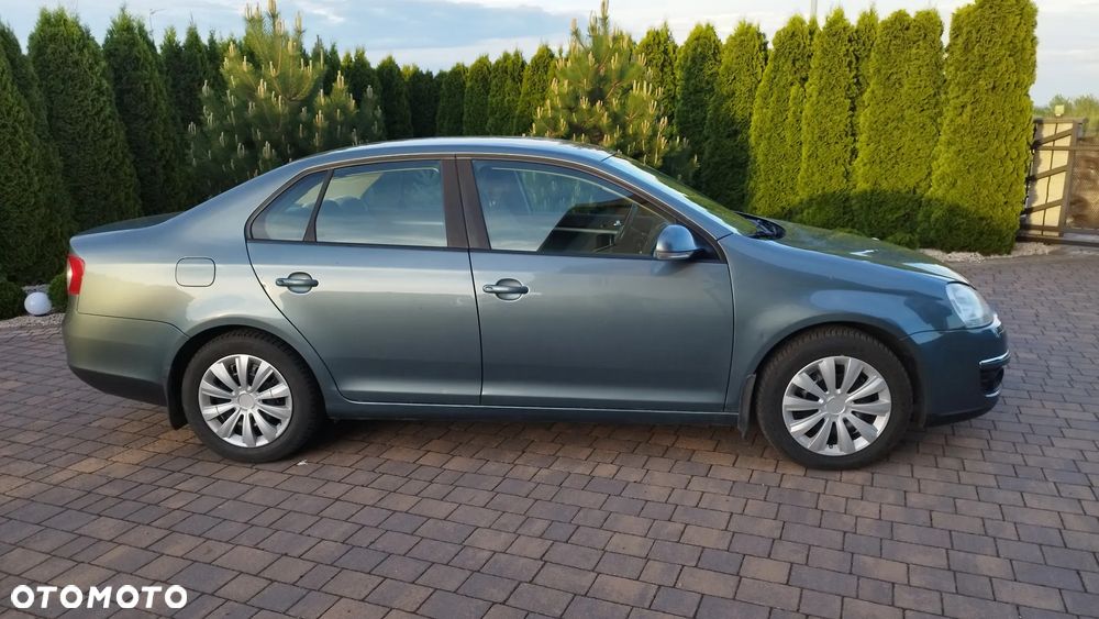 Volkswagen Jetta 1.4 TSI Comfortline - 2