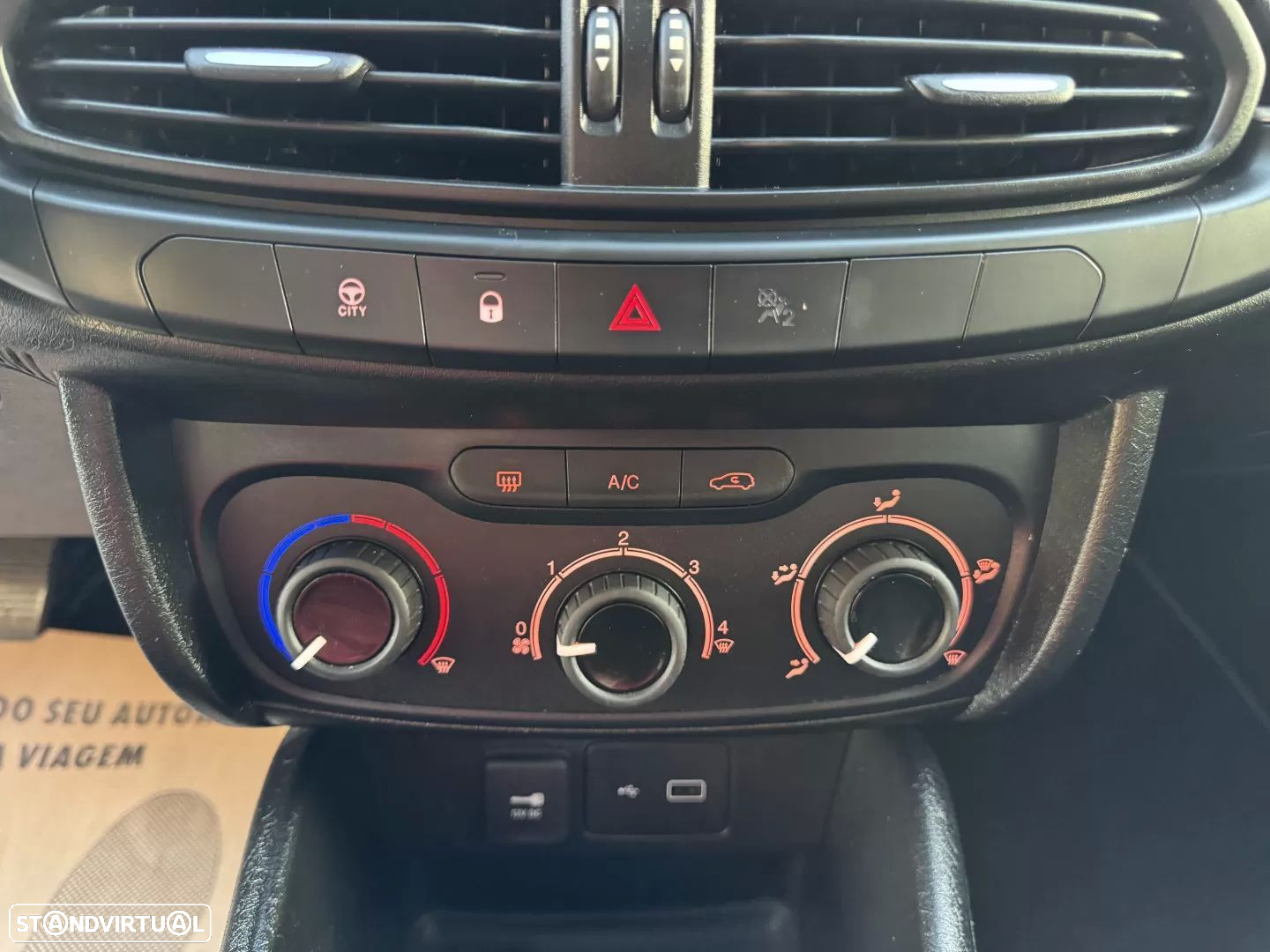 Fiat Tipo 1.4 Lounge - 36