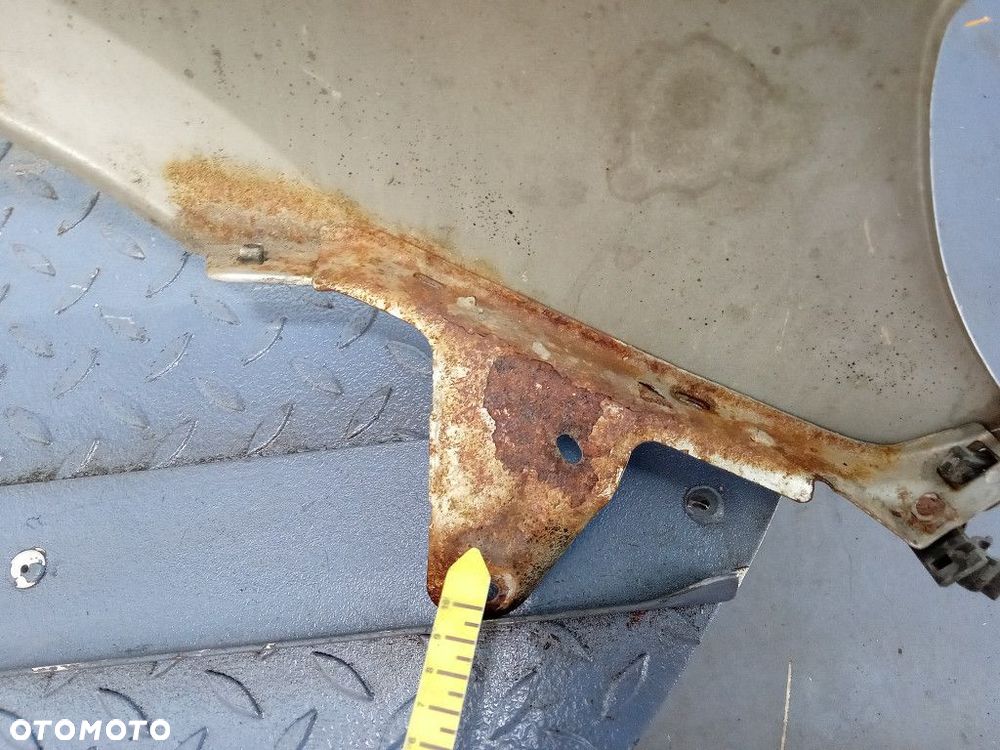 OUTLANDER I 03- BŁOTNIK PRZÓD LEWY PRZEDNI A31A - 12