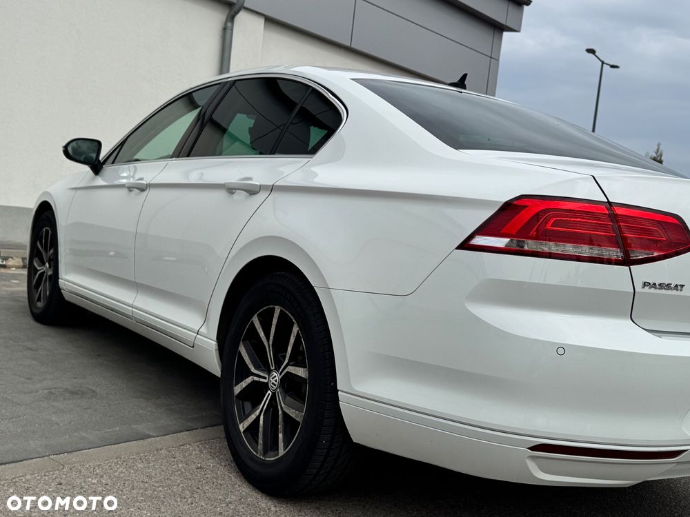Volkswagen Passat 2.0 TDI BMT Comfortline - 25