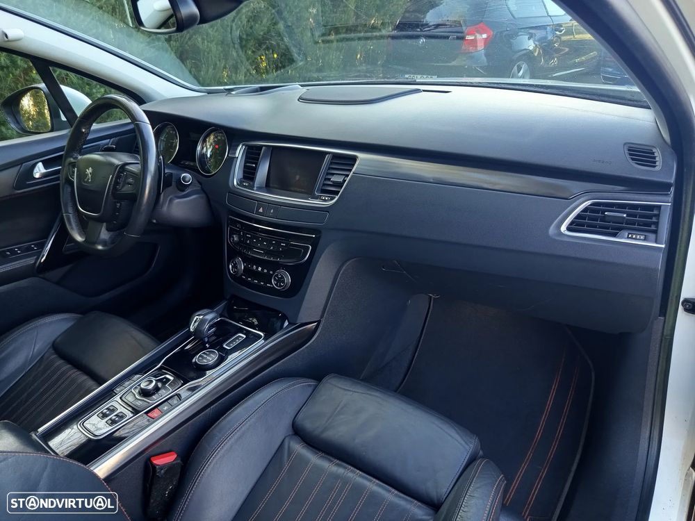 Peugeot 508 RXH 2.0 HDi Hybrid4 Limited Edition 2-Tronic - 37