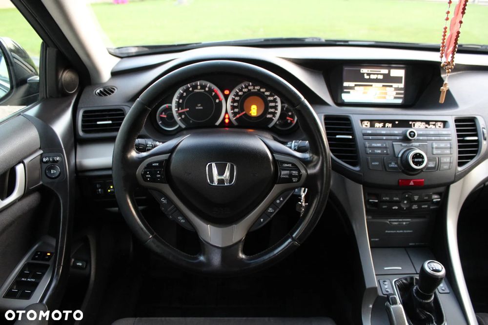 Honda Accord 2.0 Elegance Nav - 30