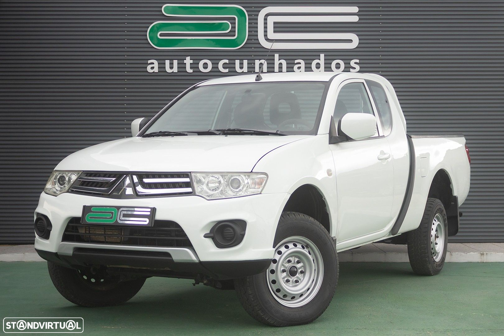 Mitsubishi L200 2.5 DI-D CS Inform AC 4WD - 3