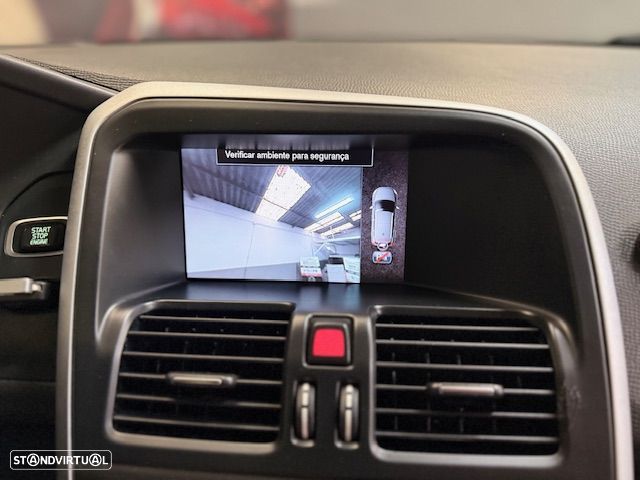 Volvo XC 60 2.0 D3 R-Design Geartronic - 15