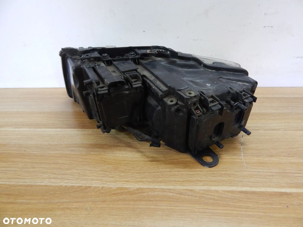 Lampa reflektor przód AUDI A8 s8 D3 02-10  Łuków części - 8