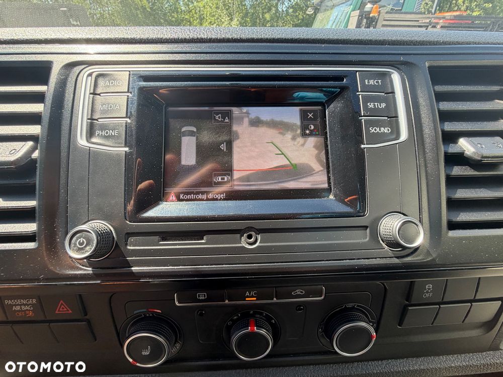 Volkswagen Transporter - 19
