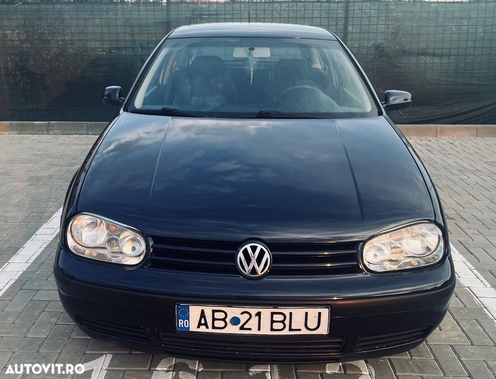 Volkswagen Golf 1.4 Basis - 1