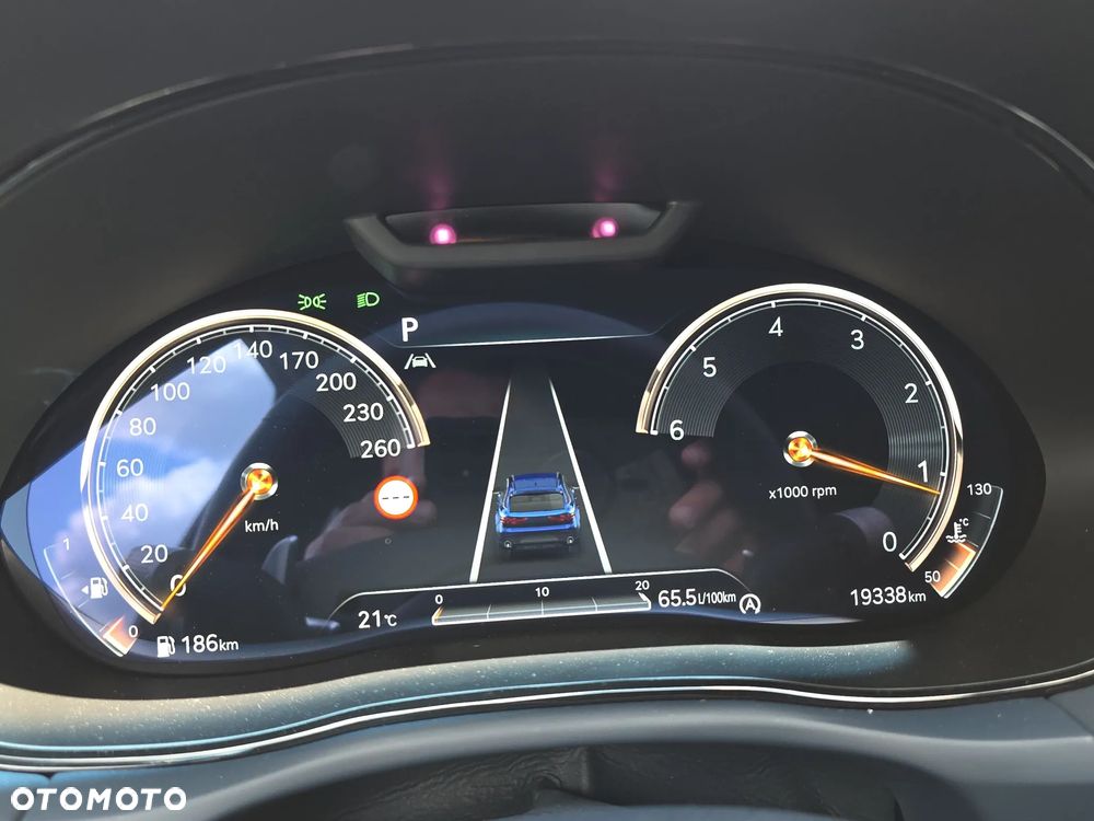 Genesis GV70 - 15