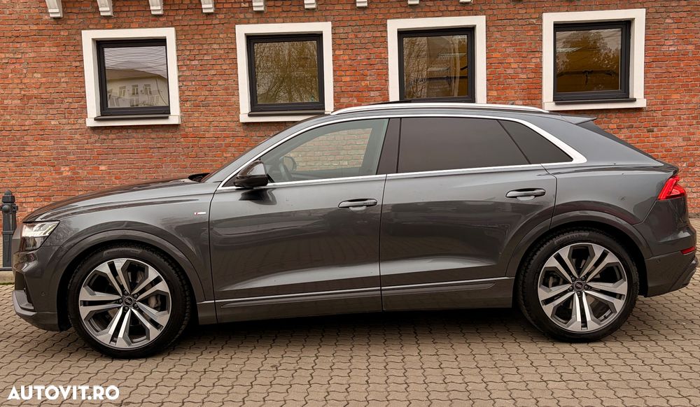 Audi Q8 55 TFSI quattro Tiptronic MHEV - 8