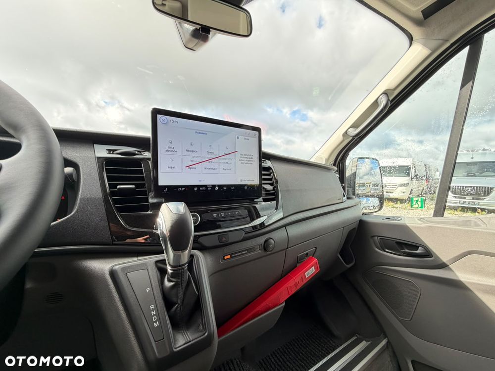 Ford Transit - 26