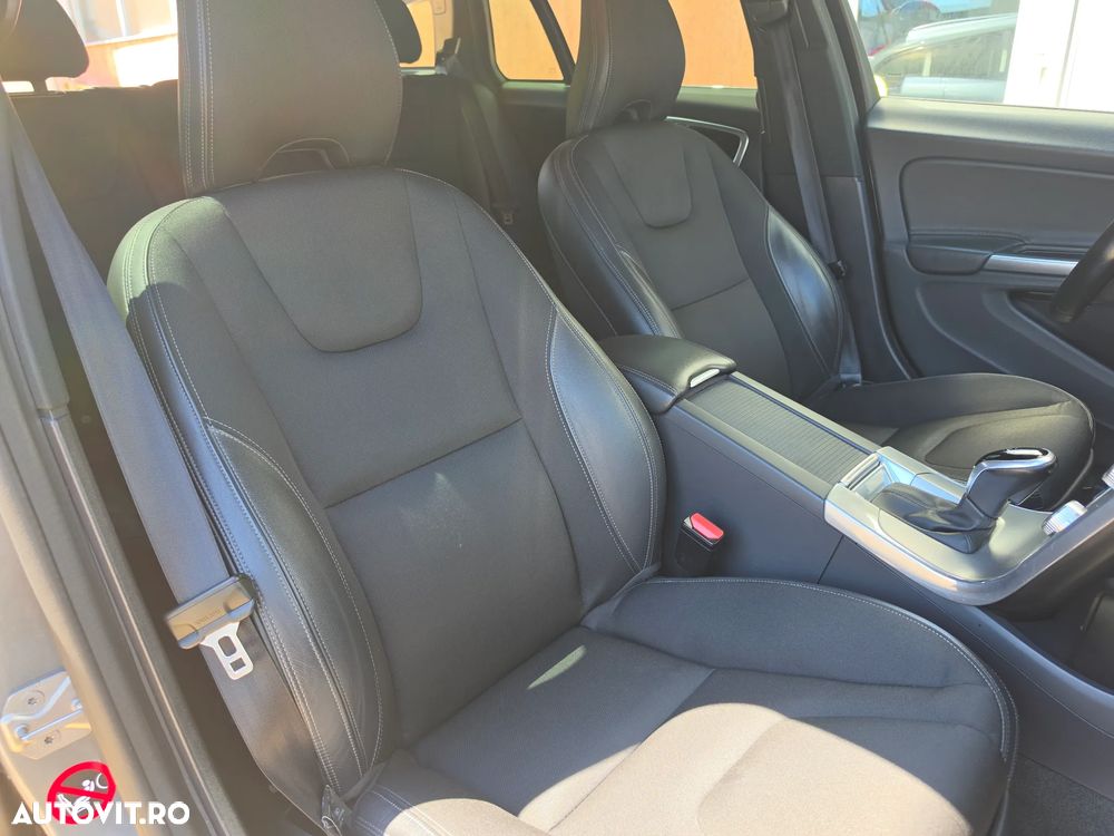 Volvo V60 - 24