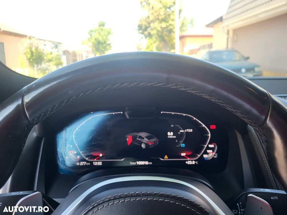 BMW Seria 8 840i - 10