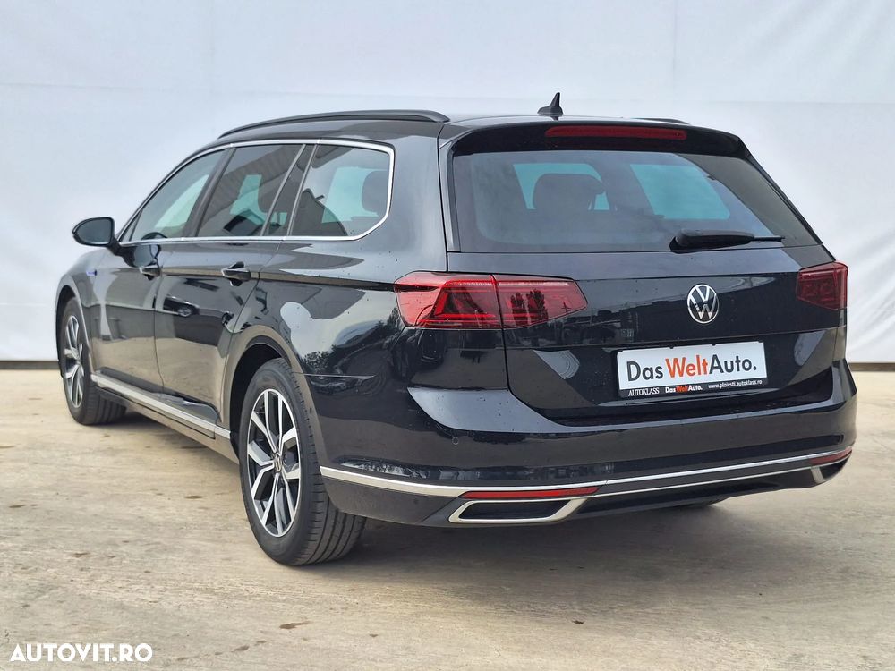 Volkswagen Passat - 3