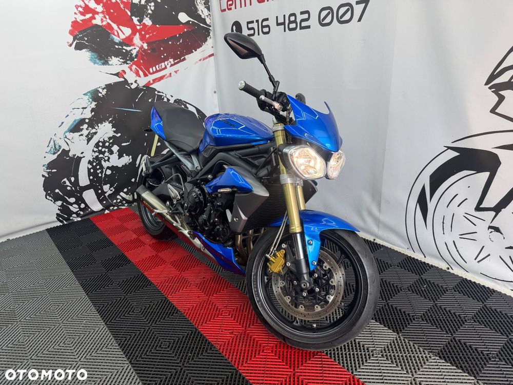 Triumph Street Triple - 4