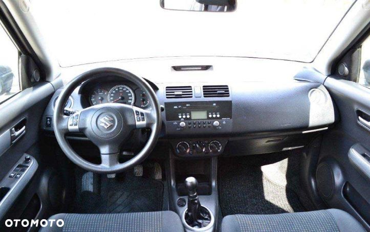 Suzuki Swift 1.3 GC (klm) - 4