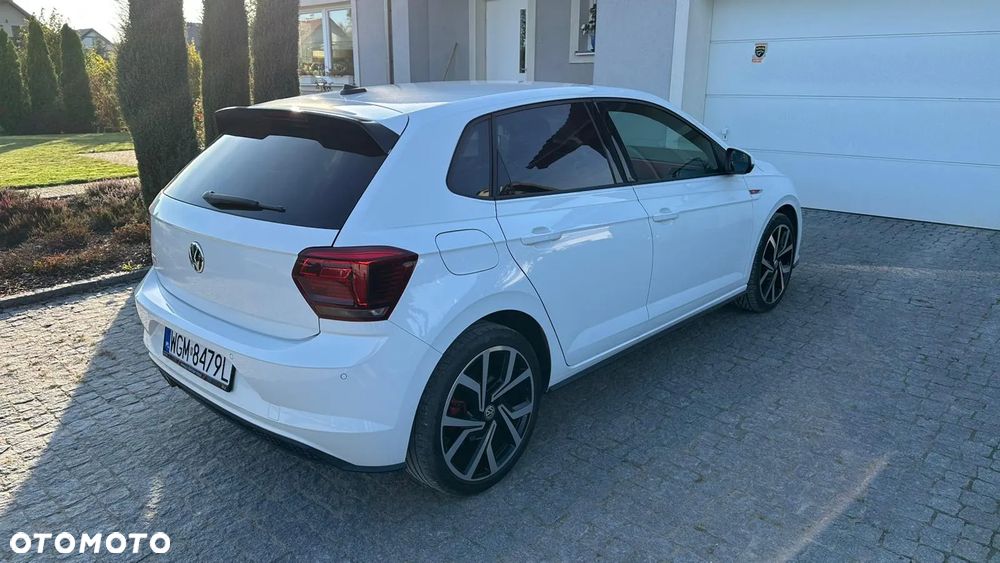 Volkswagen Polo 2.0 TSI GTI DSG - 12