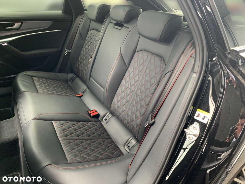 Audi A6 Avant - 11