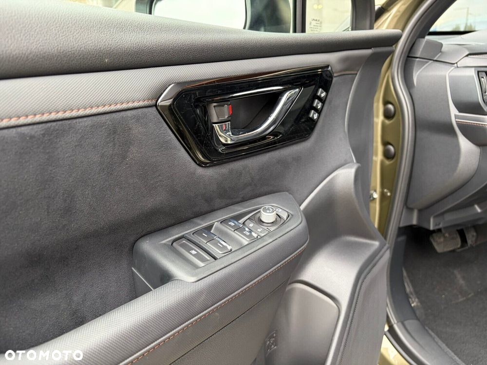 Subaru Forester 2.0i-L Platinum (EyeSight) Lineartronic - 17