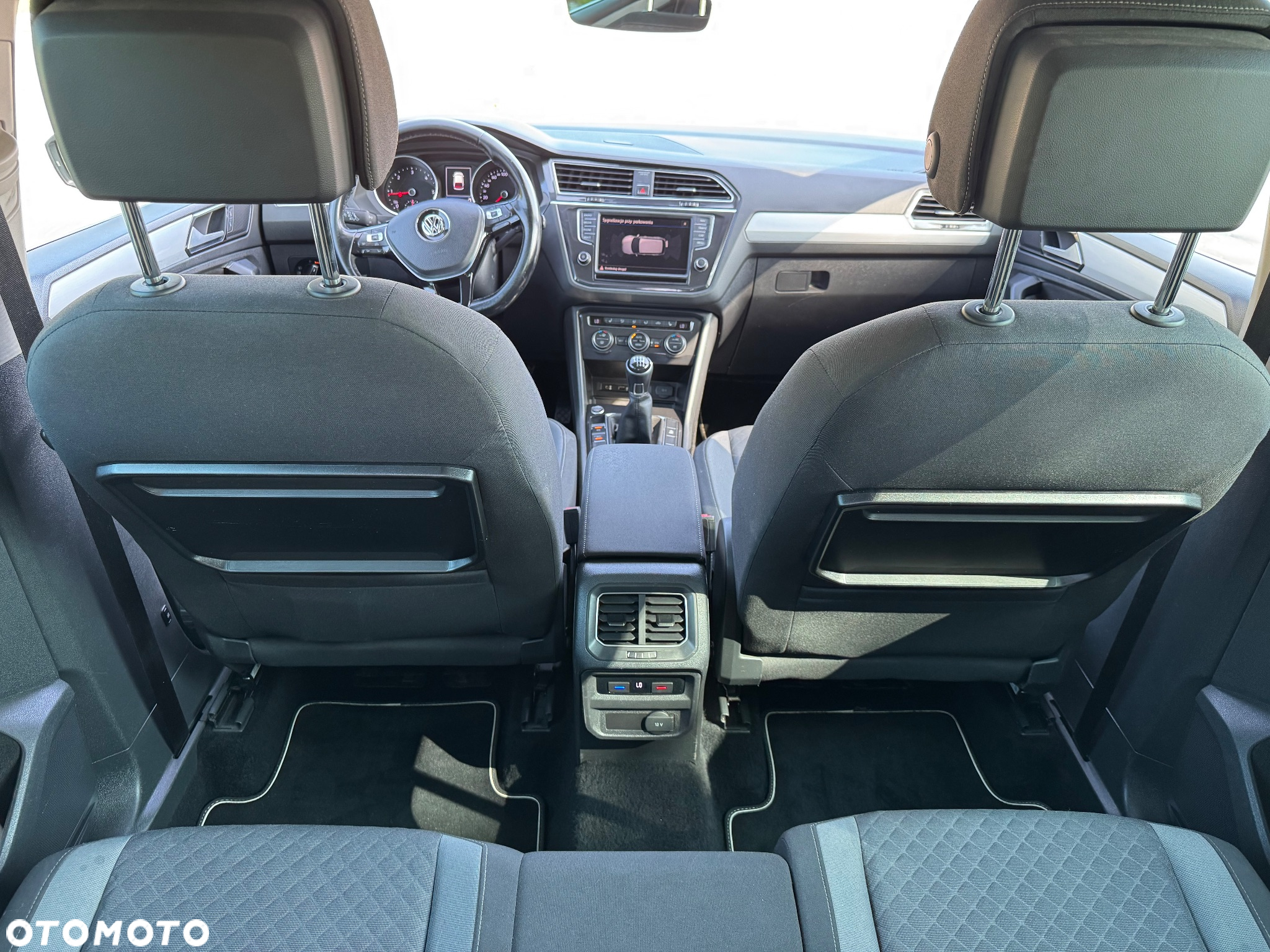Volkswagen Tiguan 2.0 TDI BMT SCR Comfortline - 9