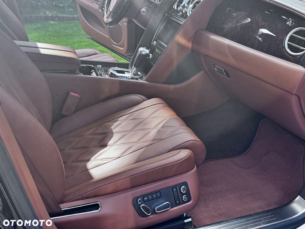 Bentley Flying Spur W12 - 29