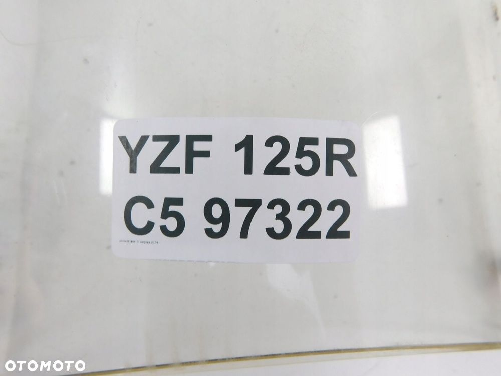 YAMAHA YZF 125R SZYBA - 5