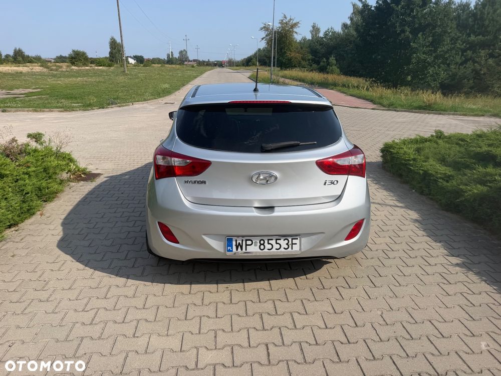 Hyundai i30 1.4 Classic - 8