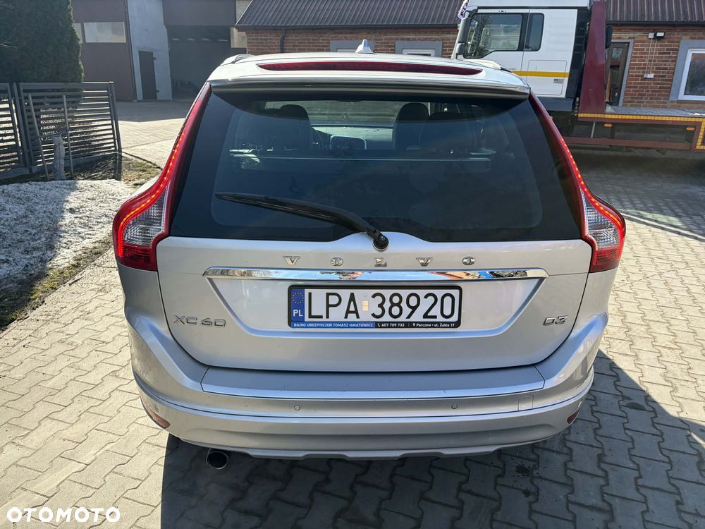 Volvo XC 60 - 4
