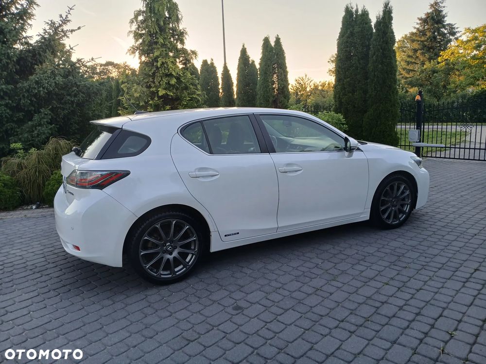 Lexus CT Executive Line - 11