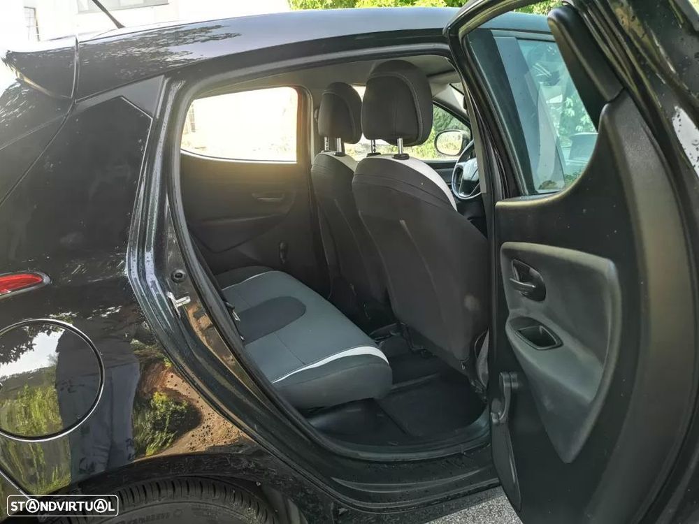 Lancia Ypsilon 1.2 S&S Gold - 21