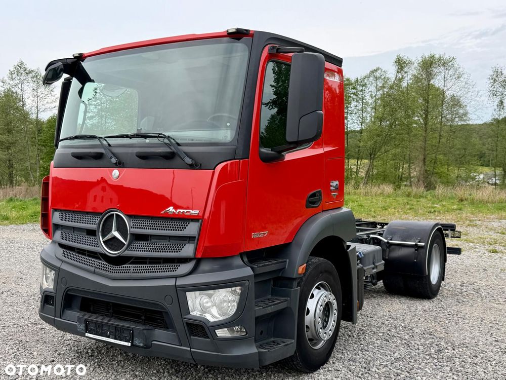 Mercedes-Benz ANTOS 1827 / ATEGO / ACTROS / E6 / ROZSTAW OSI 3.75M / WYWROT / BECZKA / UTRZYMANIE DRÓG / HAKOWIEC / SPROWADZONY / PIERWSZY WŁAŚCICIEL / STAN BDB - 1