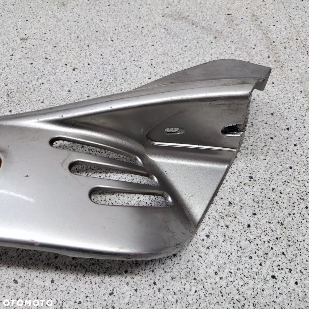 Owiewka, osłona, bok, boczek Piaggio Vespa ET4 - 4