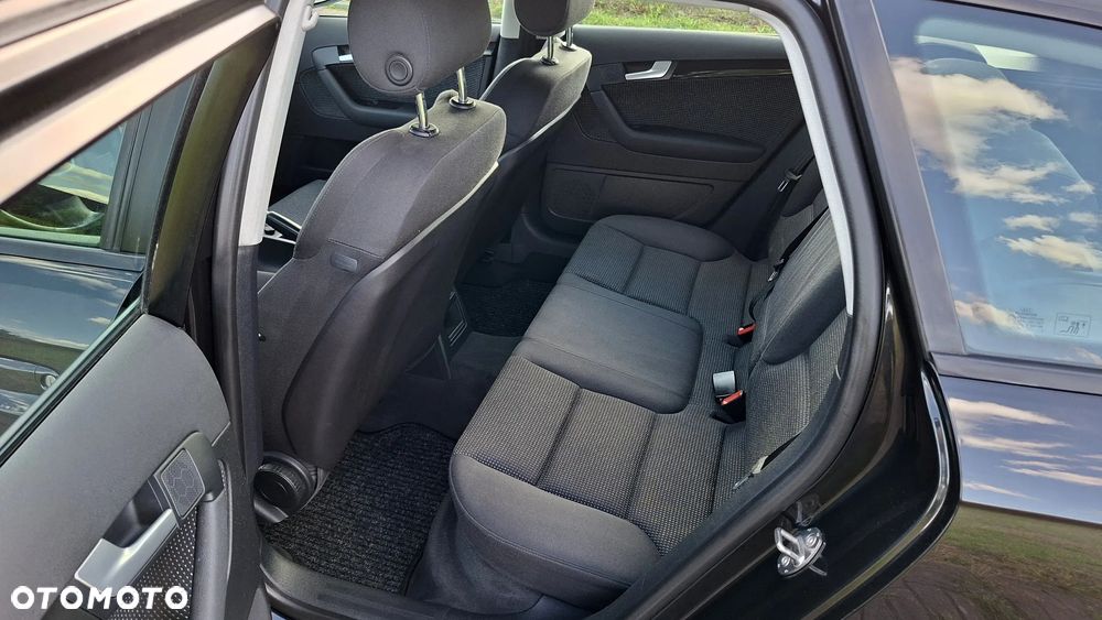 Audi A3 Sportback 1.6 Ambition - 28